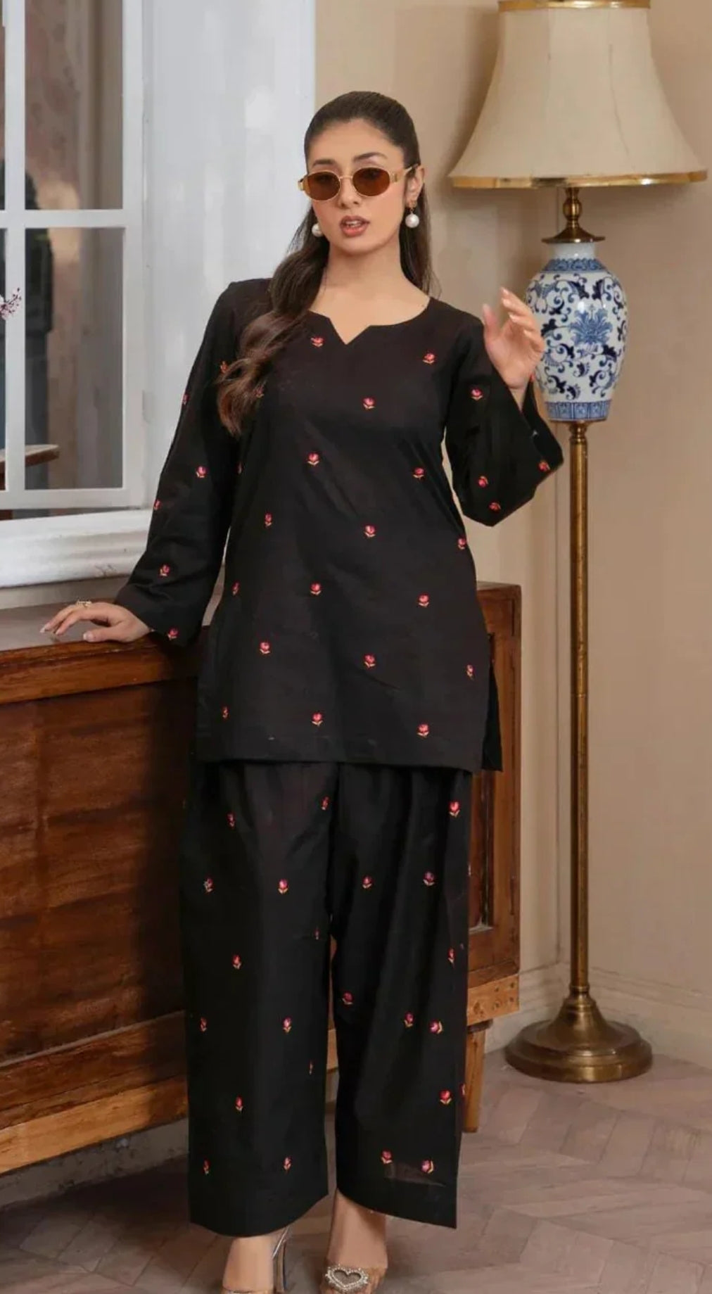 Flower-Petal Furshi Shalwar 3pc